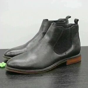 Ashford Hayes Porter Black Leather Chukka Boots
